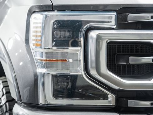 Used 2022 Ford F350 Platinum w/ Tremor Off-Road Package image 13