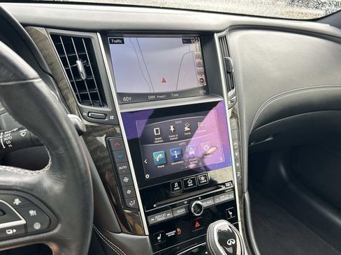 Used 2017 INFINITI Q60 3.0t w/ Premium Plus Package 3.0T RWD image 24