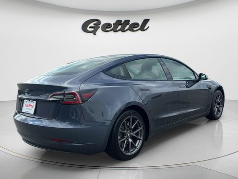 Used 2021 Tesla Model 3 Standard Range Plus RWD image 4