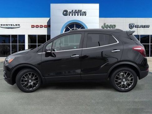 Used 2019 Buick Encore Sport Touring FWD image 10