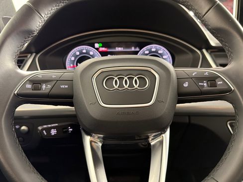 Used 2023 Audi Q5 2.0T Prestige w/ Prestige Package AWD/4WD image 23