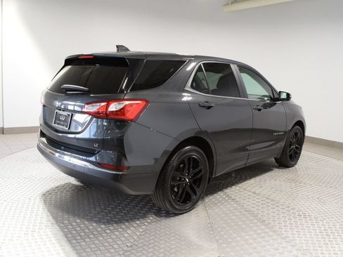 Used 2021 Chevrolet Equinox LT FWD image 9