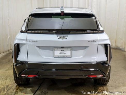 New 2026 Cadillac Lyriq Signature Luxury image 5