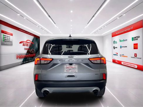 Used 2021 Ford Escape SE FWD image 6