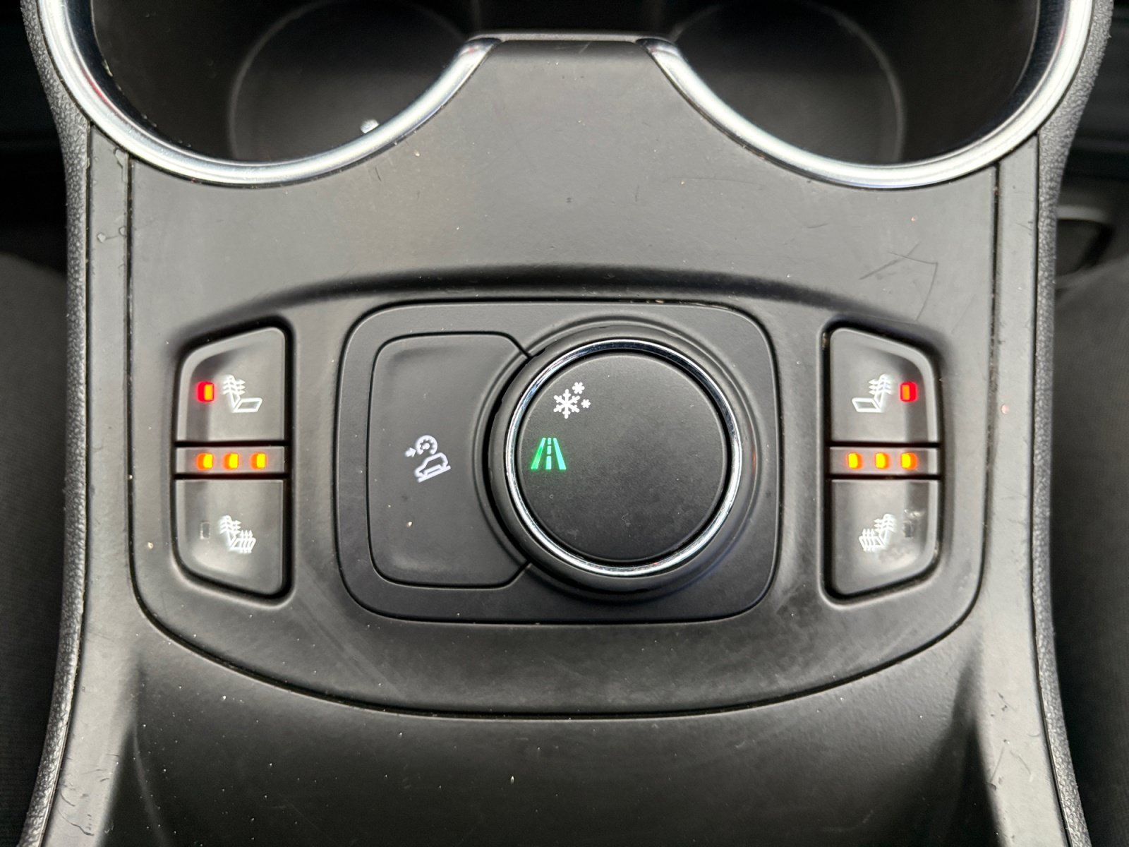 Used 2018 GMC Terrain SLT w/ LPO, Black Accent Package FWD image 21