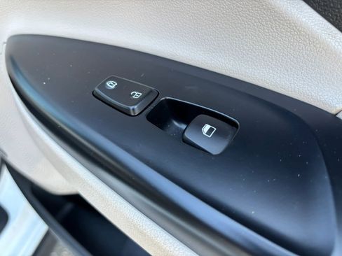 Used 2019 Hyundai Veloster Turbo Ultimate image 42