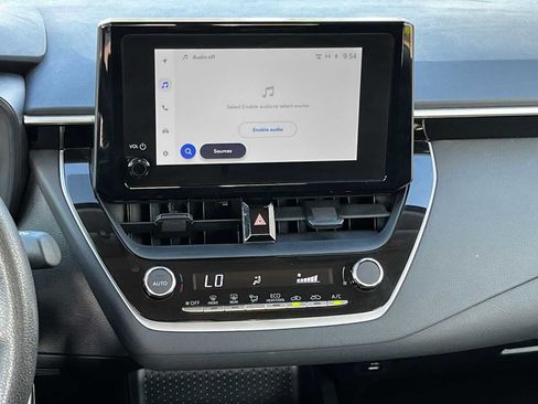 Used 2023 Toyota Corolla LE image 25