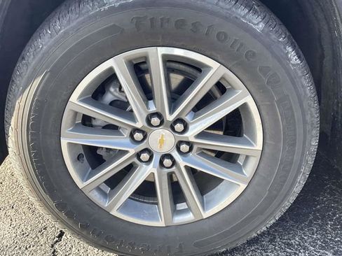 Certified 2023 Chevrolet Traverse LT image 10