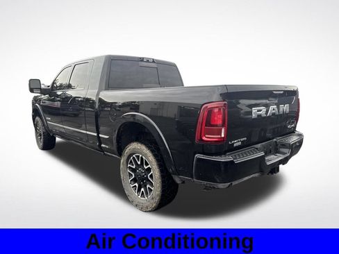 Used 2025 RAM 3500 Limited AWD/4WD image 4