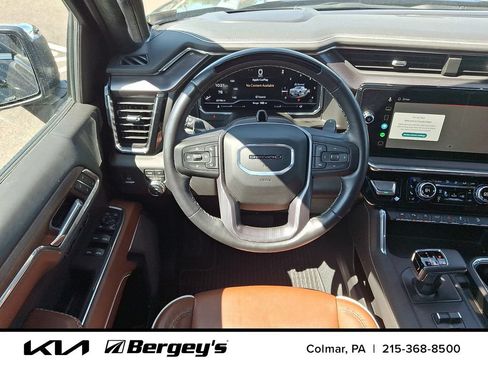 Used 2025 GMC Sierra 1500 Denali Ultimate w/ LPO, Utility Wall Package AWD/4WD image 14