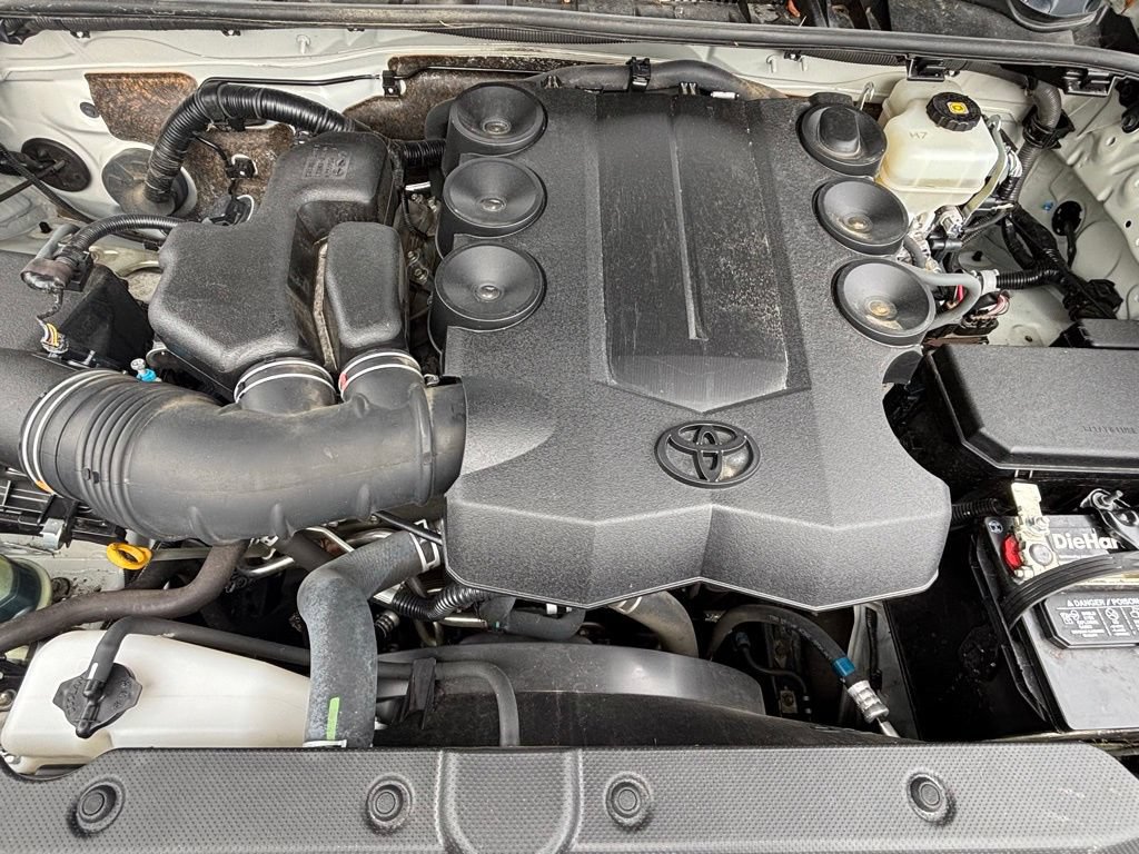 Used 2019 Toyota 4Runner Limited AWD/4WD image 43
