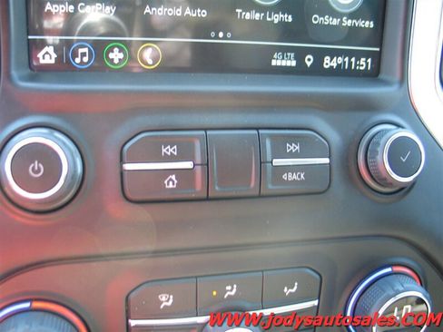 Used 2022 Chevrolet Silverado 2500 LT w/ Convenience Package AWD/4WD image 22