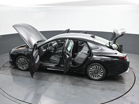 New 2025 Hyundai Sonata Limited image 58