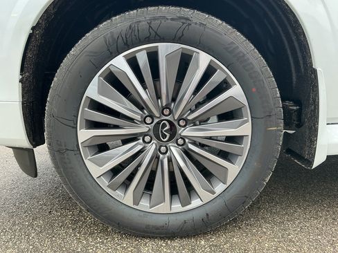 New 2026 INFINITI QX80 Luxe w/ Cargo Package image 9