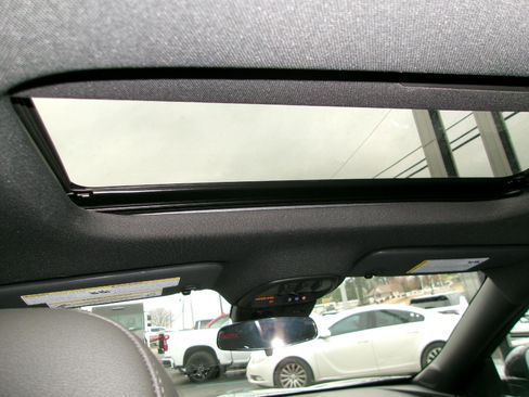 New 2026 Chevrolet Trax RS w/ Sunroof Package FWD image 14