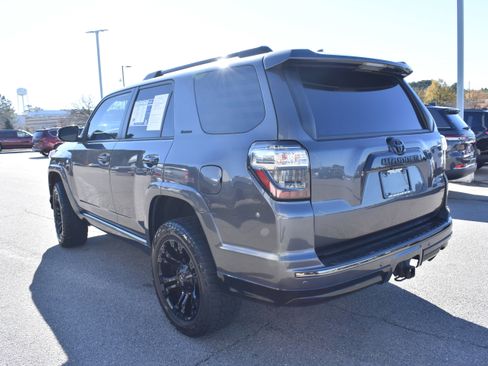 Used 2019 Toyota 4Runner Limited image 7