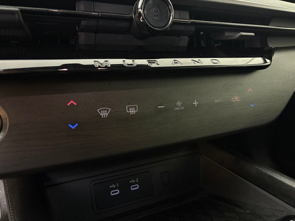 Certified 2025 Nissan Murano SV FWD image 28