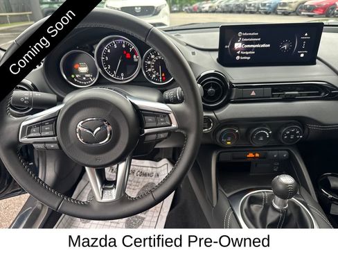 Used 2025 MAZDA MX-5 Miata Club w/ Appearance Package RWD image 20