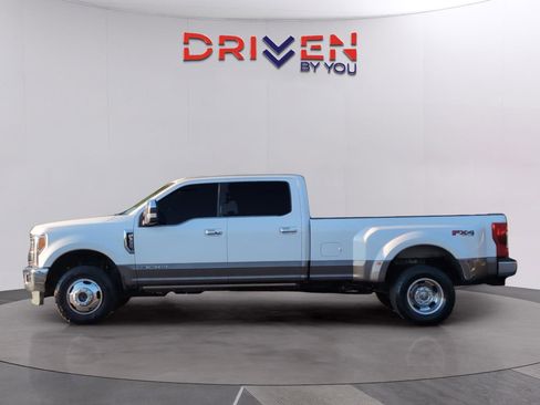 Used 2019 Ford F350 King Ranch w/ King Ranch Ultimate Package image 2