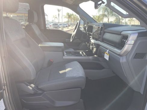 New 2026 Ford F250 XLT w/ XLT Premium Package image 27