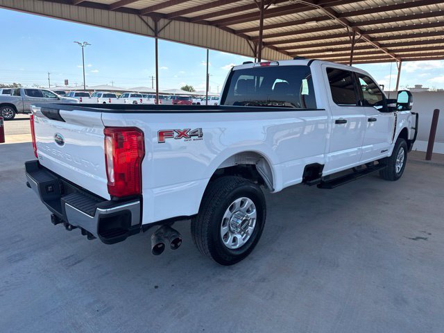 Used 2024 Ford F350 XLT w/ FX4 Off-Road Package AWD/4WD image 8