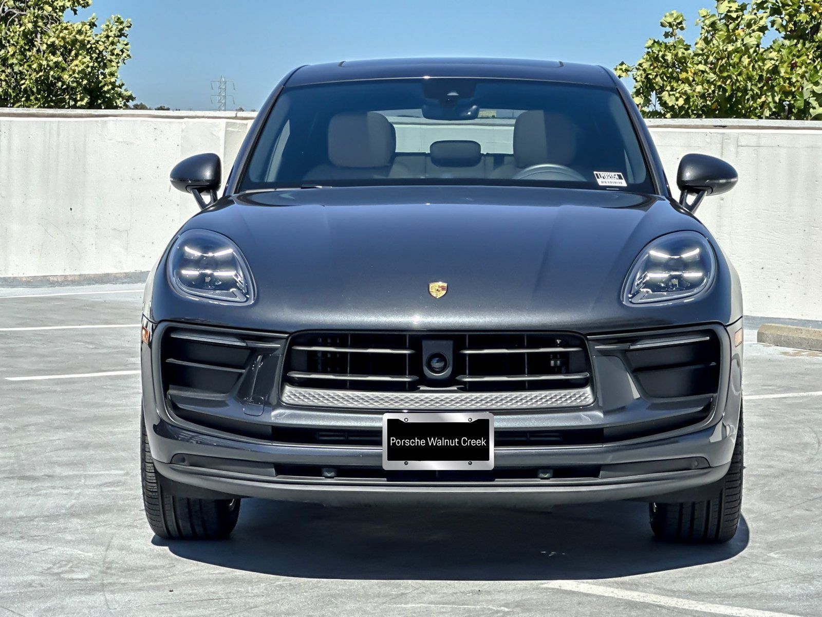 Certified 2026 Porsche Macan AWD/4WD image 12