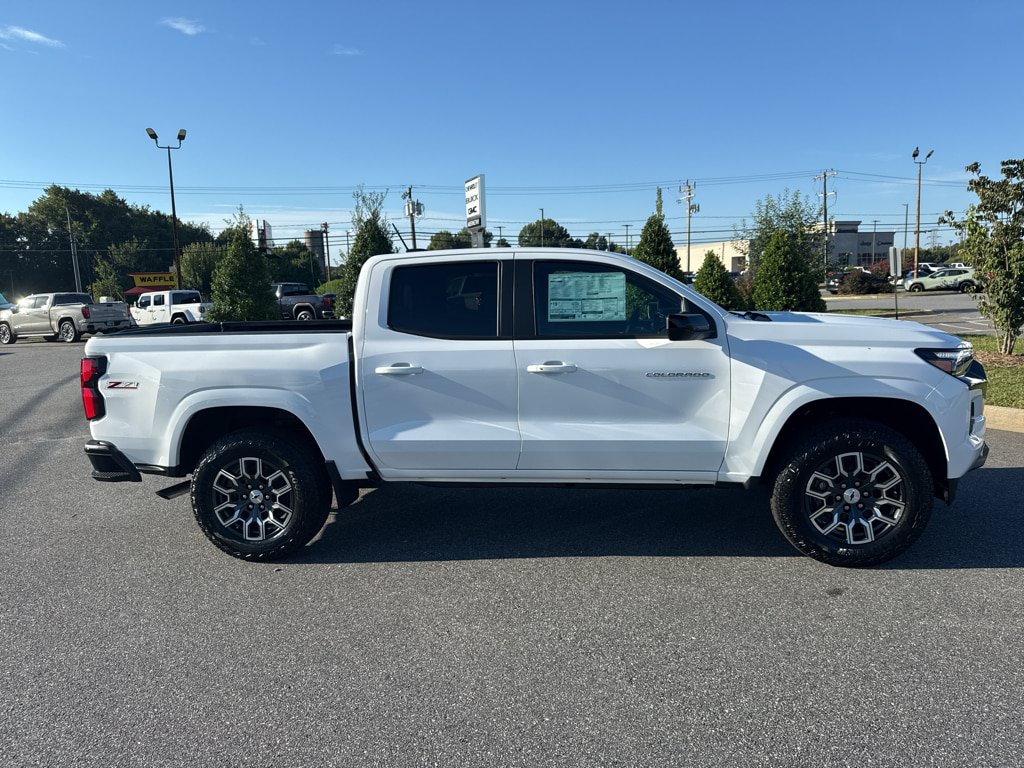 New 2026 Chevrolet Colorado Z71 w/ Z71 Convenience Package 2 AWD/4WD image 6