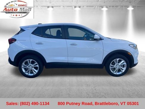 Used 2023 Buick Encore GX Preferred w/ Cold Weather Comfort Package AWD/4WD image 8