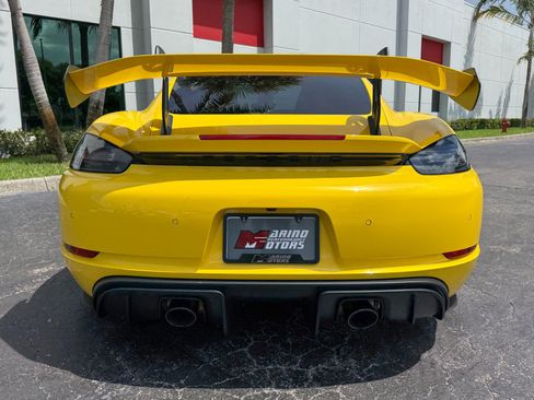 Used 2025 Porsche 718 Cayman GT4 RS RWD image 27