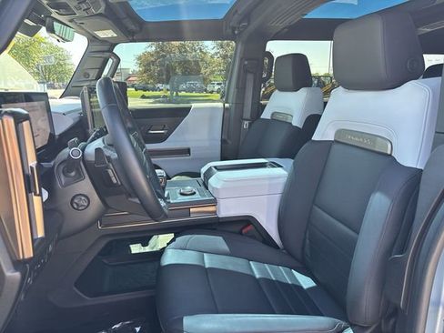 Certified 2024 GMC Hummer EV 3X w/ Omega Edition AWD/4WD image 22