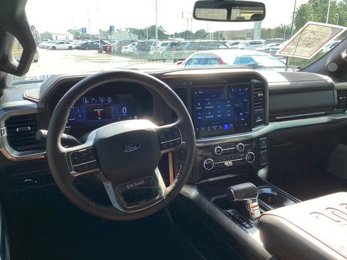 Used 2025 Ford F150 King Ranch w/ FX4 Off-Road Package AWD/4WD image 13