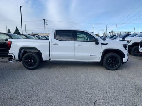 New 2026 GMC Sierra 1500 Elevation image 3