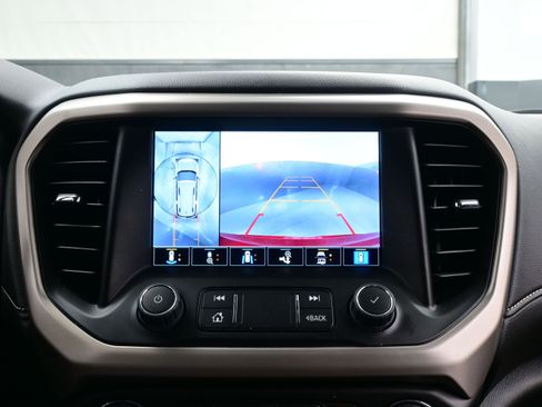 Used 2023 GMC Acadia Denali w/ Denali Ultimate Package image 20