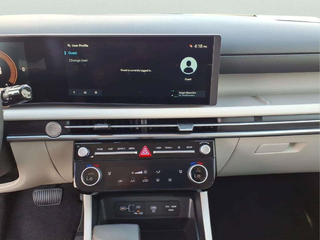 New 2026 Hyundai Tucson SEL Plus FWD image 12