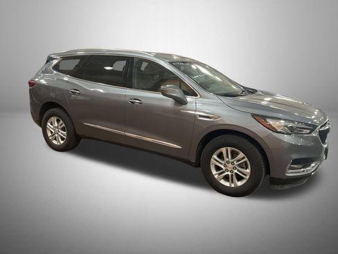 Used 2021 Buick Enclave Essence AWD/4WD image 3