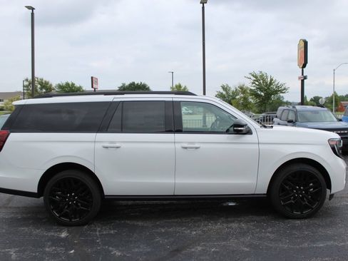 New 2027 Ford Expedition Max Platinum w/ Stealth Performance Package AWD/4WD image 6