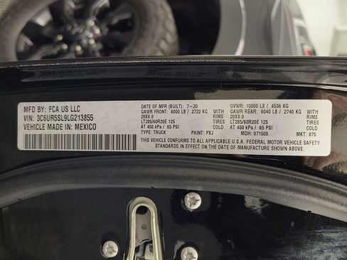 Used 2020 RAM 2500 Limited image 18