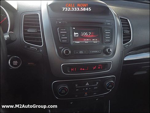 Used 2014 Kia Sorento EX image 9