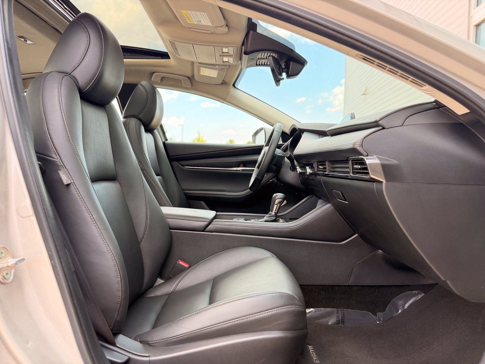 Used 2025 MAZDA MAZDA3 s FWD image 27