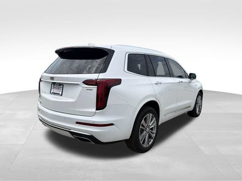 Used 2024 Cadillac XT6 Premium Luxury AWD/4WD image 10