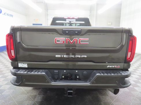 Used 2023 GMC Sierra 2500 AT4 w/ AT4 Premium Plus Package image 41