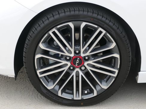 Used 2023 Kia Forte GT image 10