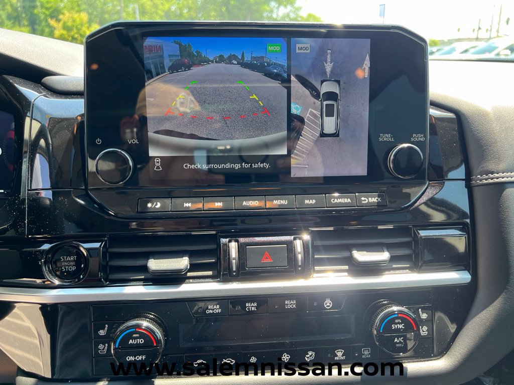 Used 2025 Nissan Pathfinder Platinum w/ Cargo Package AWD/4WD image 12