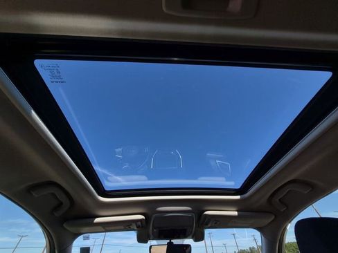 Used 2020 Subaru Forester Limited w/ Popular Package #3 image 34