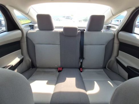 Used 2014 Ford Focus SE FWD image 18