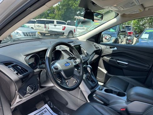 Used 2015 Ford Escape SE w/ Equipment Group 201A FWD image 7