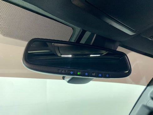 Certified 2022 Toyota Tacoma Limited image 24