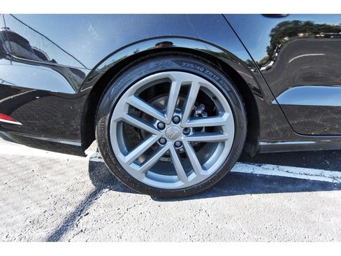 Used 2018 Audi A3 2.0T Premium w/ Convenience Package image 32