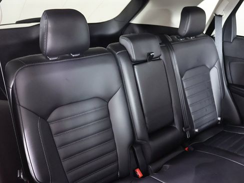 Used 2024 Ford Edge SEL w/ Convenience Package image 31