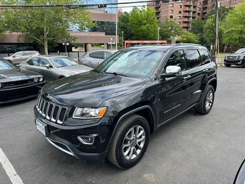 Used 2015 Jeep Grand Cherokee Limited AWD/4WD image 4